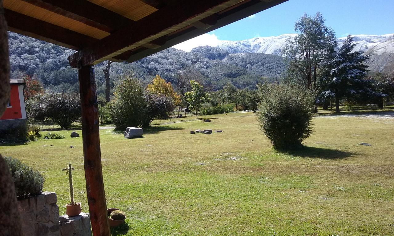 Posada La Soñada Tafí del Valle Exterior foto